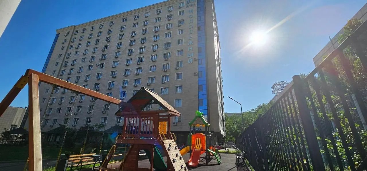 One Bedroom Apartment Near Arbat In The Heart Of Almati